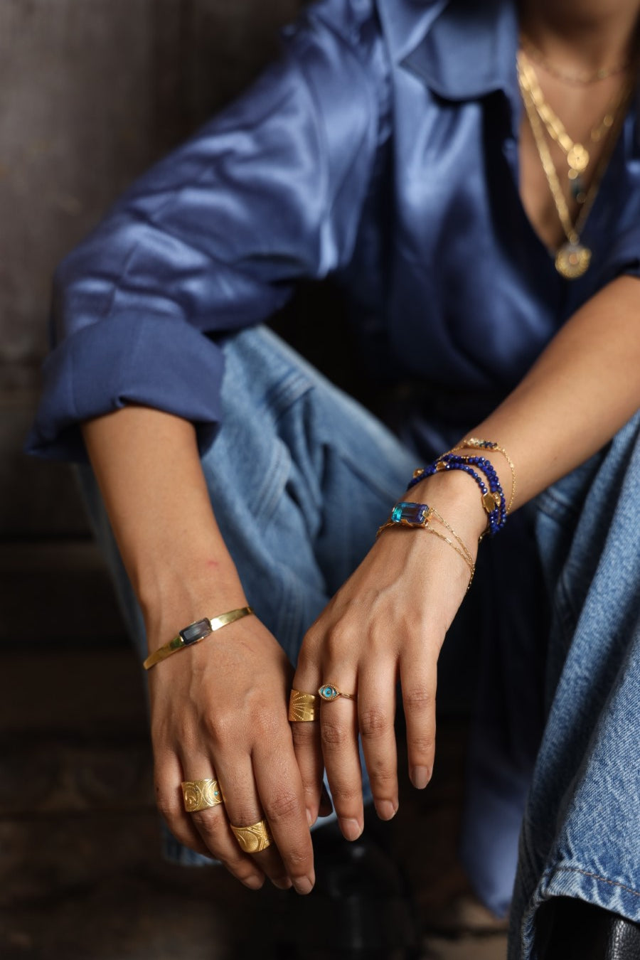 Dwi Aura Crystal Quartz Cuff