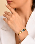 Dwi Aura Crystal Quartz Cuff