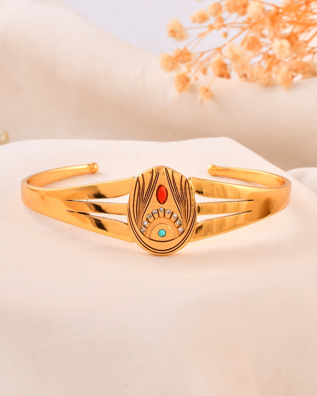 Tejas Cuff