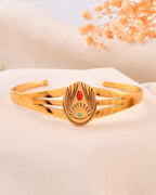 Tejas Cuff